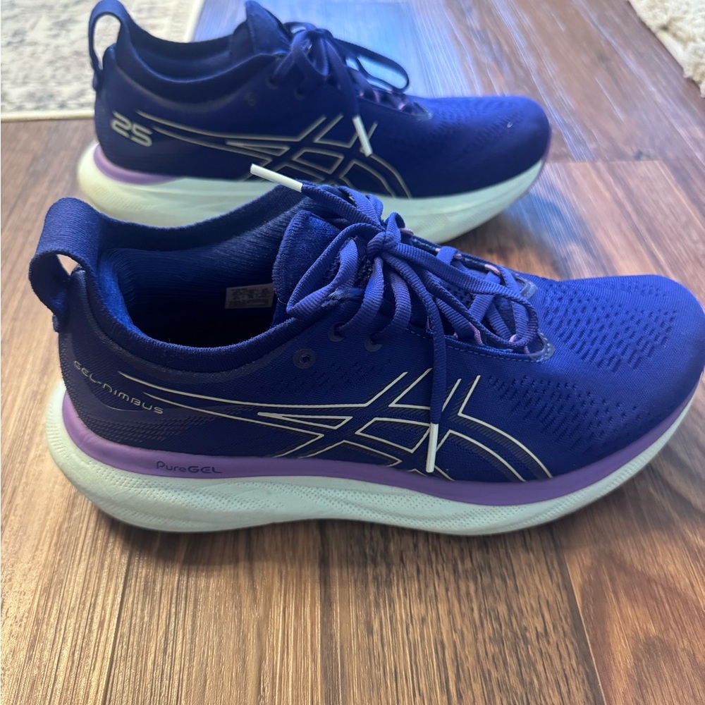 ASICS Women's gel nimbus